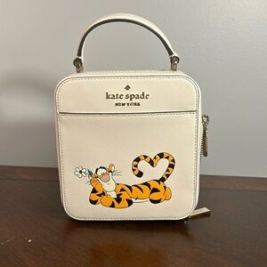 Kate Spade Disney Tigger crossbody bag